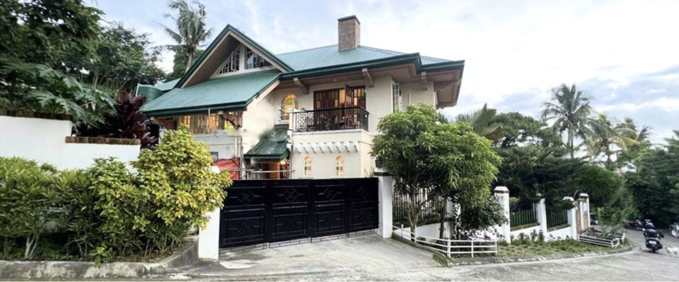 TAGAYTAY RIDGE-SIDE VILLA FOR SALE 