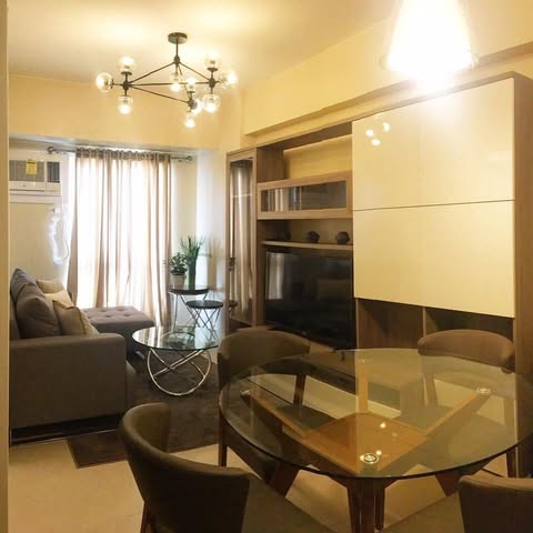 1-Bedroom Condo Unit for Rent in Quezon City (TG-RA80)