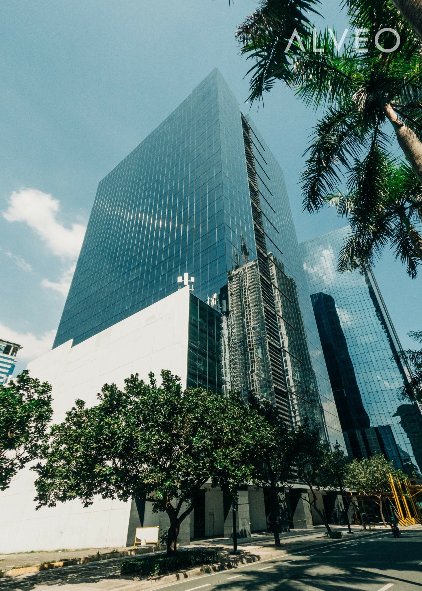 ₱90M – BGC OFFICE  SPACE FOR SALE 