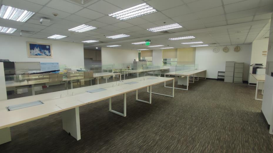 For Lease Office Space with 130 Workstations and Other Fit- Outs Ready for BPO Businesses
