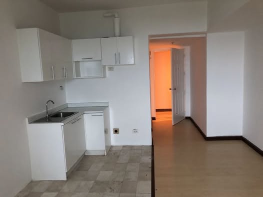 Studio Type Condo Unit for Rent in Paranaque (OB1054.1)