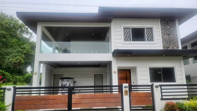 4BR House for Sale in Riviera, Silang, Cavite (TG-KG044.1-MKT)
