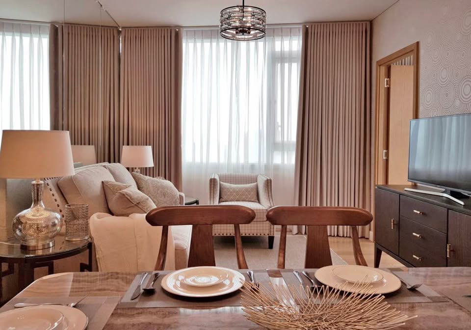 Park Terraces: Premium 2BR Condo For Sale in Makati