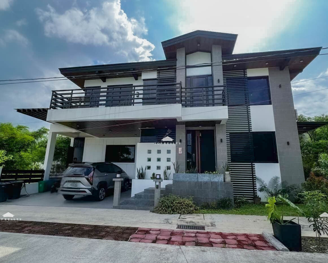 Solen Residences | 6BR House and Lot for Sale in Laguna City